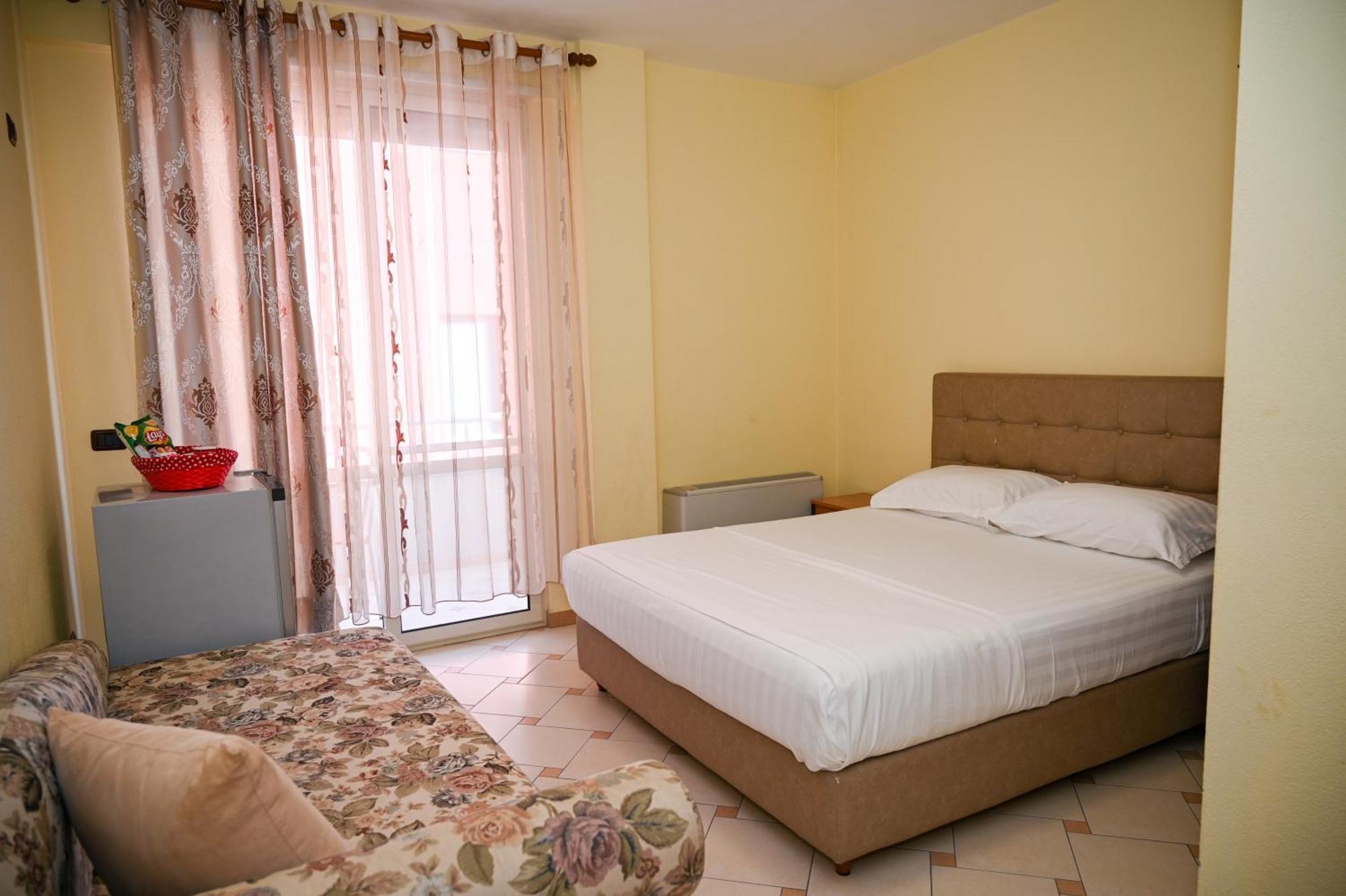 Emes Hotel Durrës