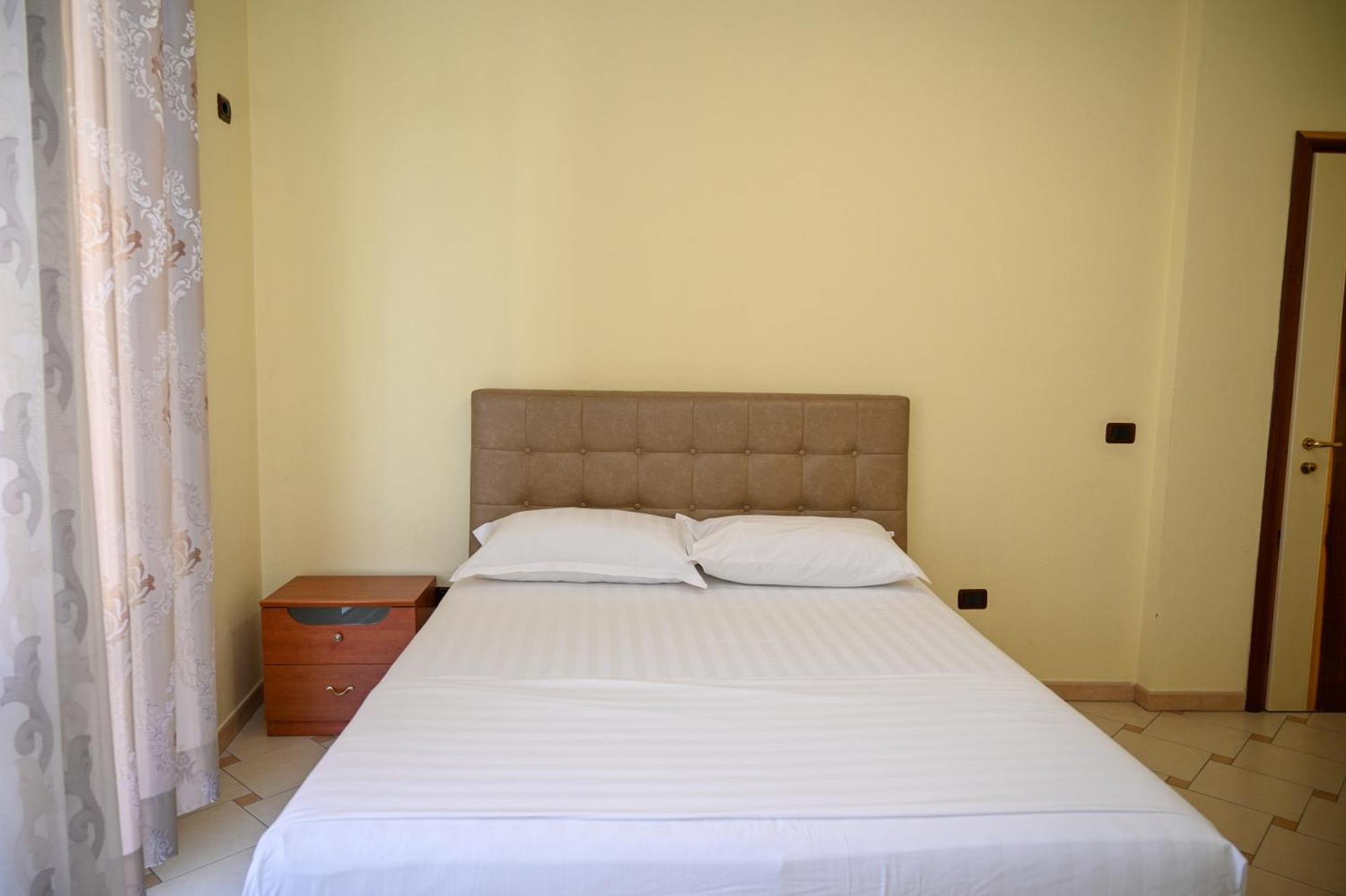 Hotel Emes Durrës