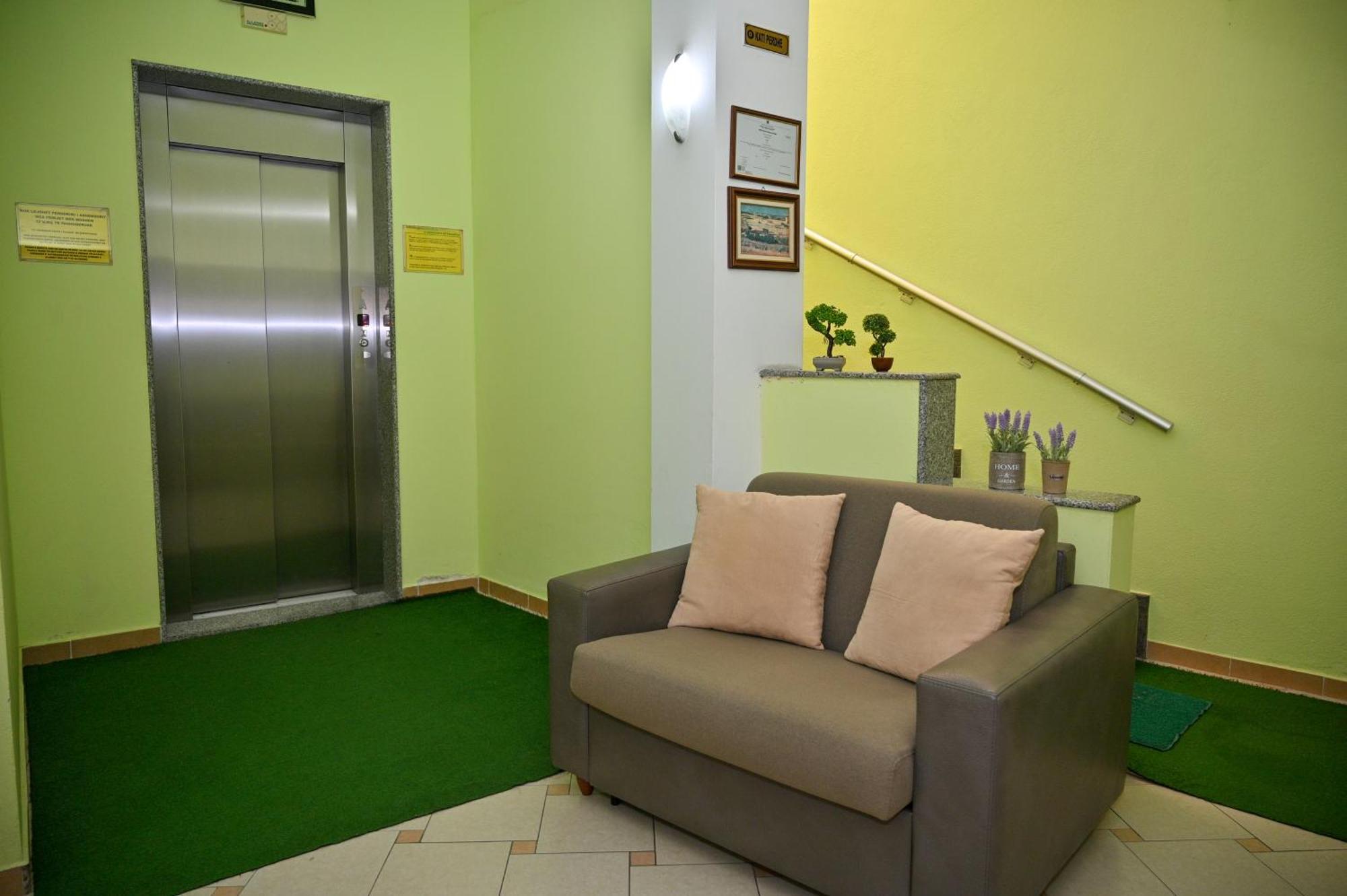 Emes Hotel Durrës